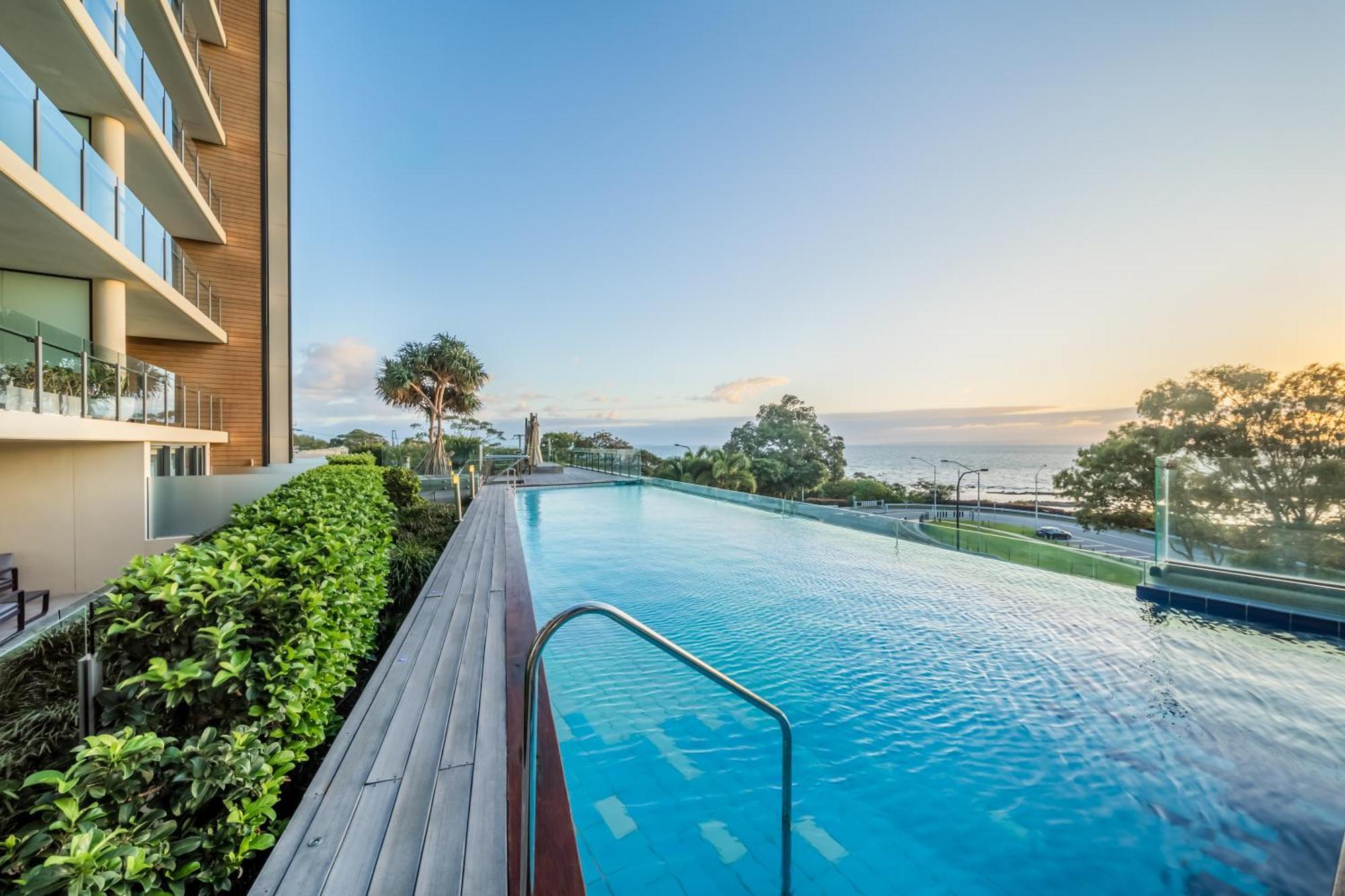 Oaks Redcliffe Mon Komo Suites Exteriér fotografie