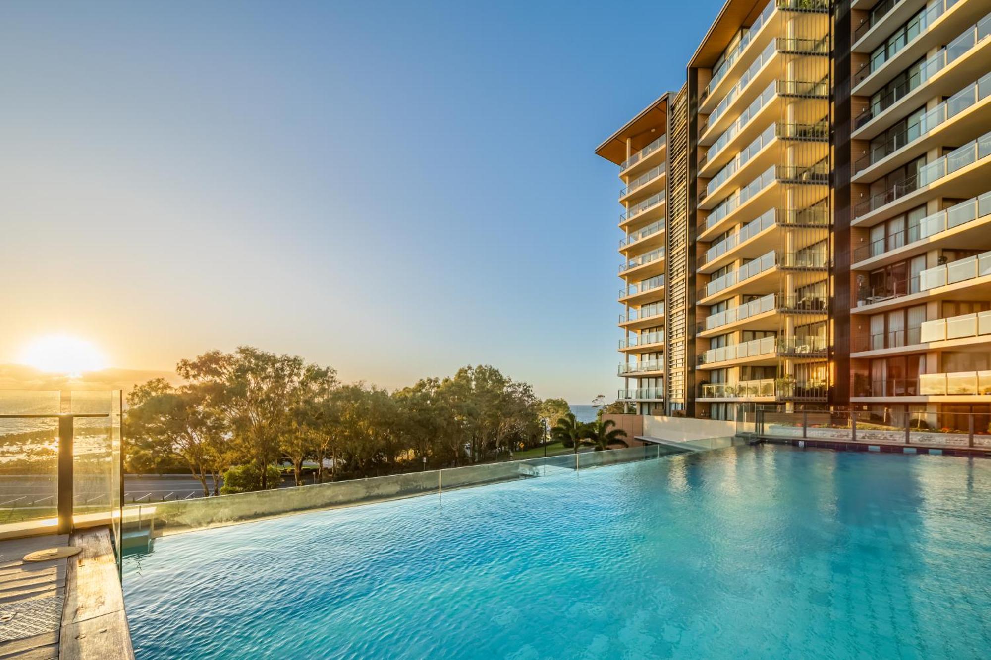 Oaks Redcliffe Mon Komo Suites Exteriér fotografie