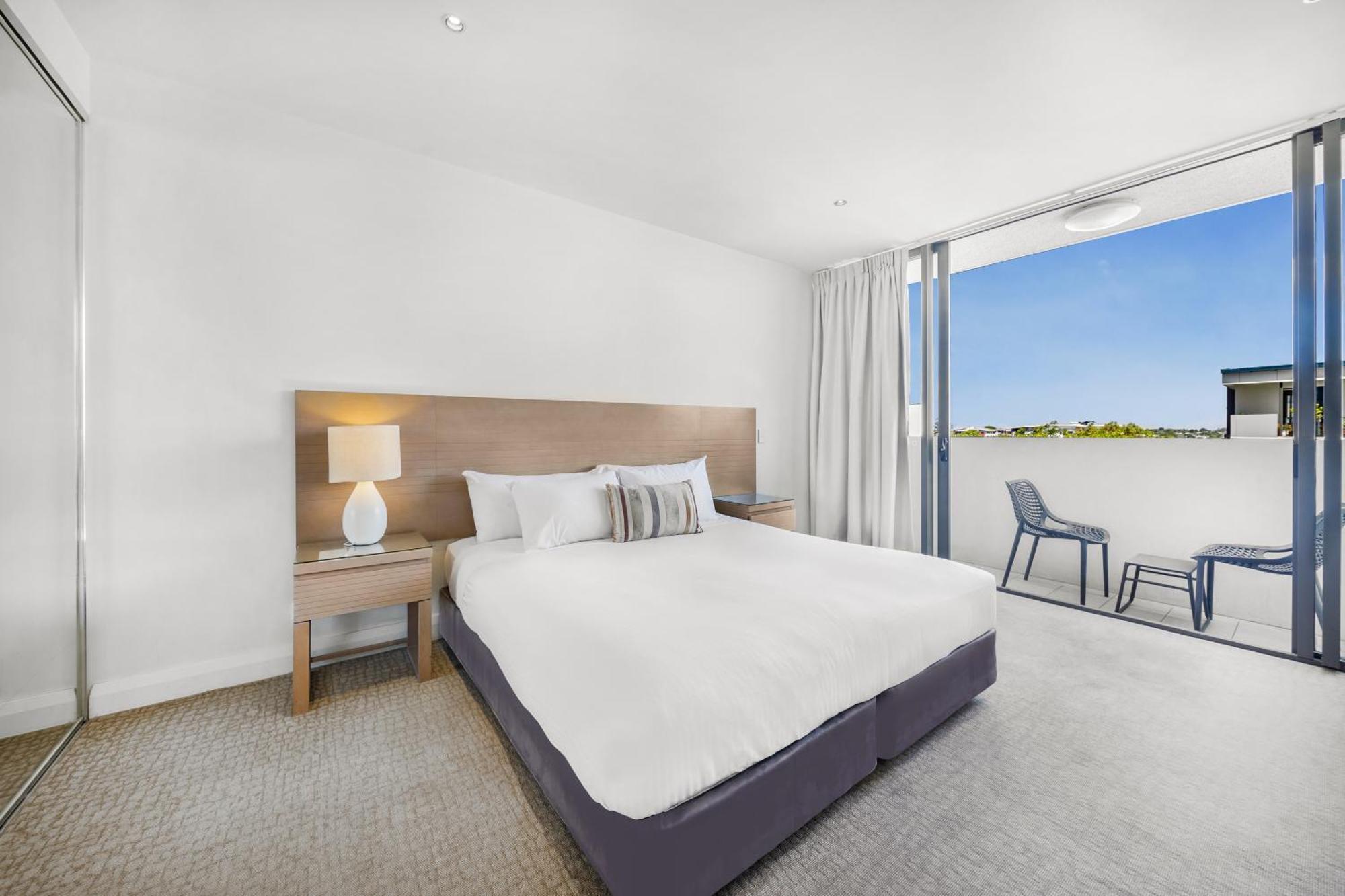 Oaks Redcliffe Mon Komo Suites Exteriér fotografie
